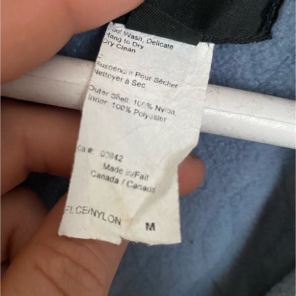 ❌SOLD❌ Blue fleece Arista vest - Picture 5 of 9